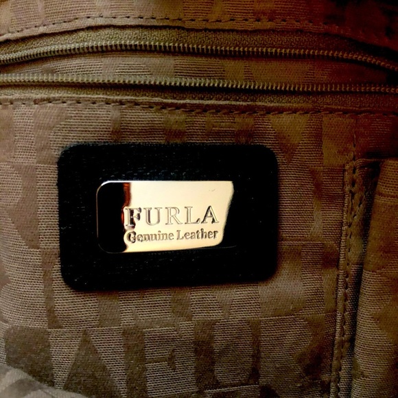 Stunning Furla Large Handbag- NEW w/out tags - Picture 2 of 3